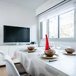 Hall Et Parking Prive דירה *