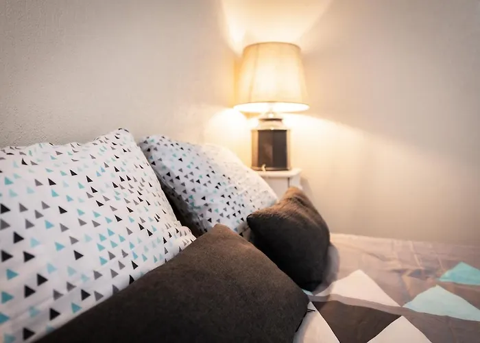 Hall Et Parking Prive * Руан