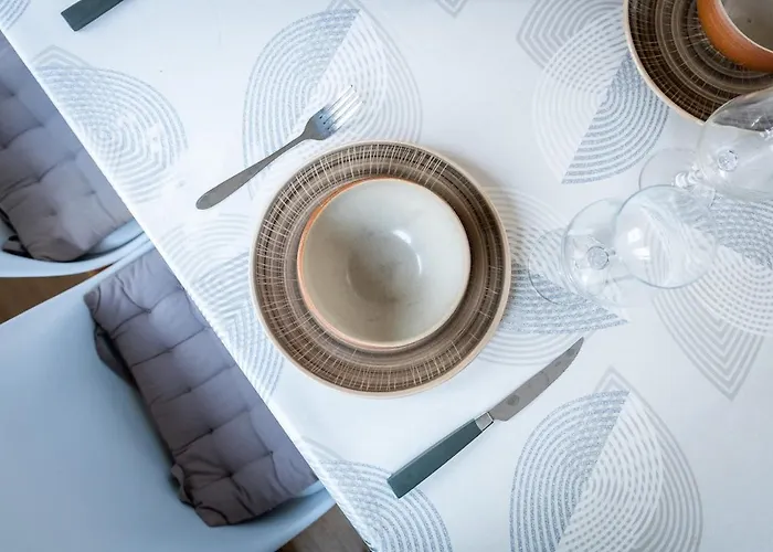 Hall Et Parking Prive Руан