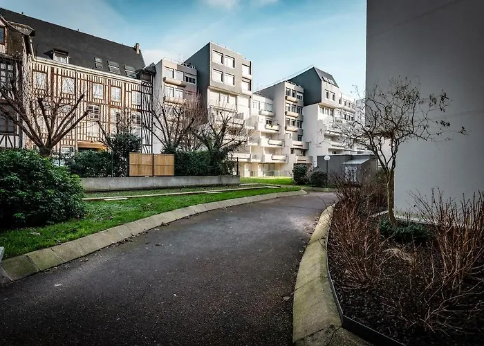 Hall Et Parking Privé Appartamento Rouen