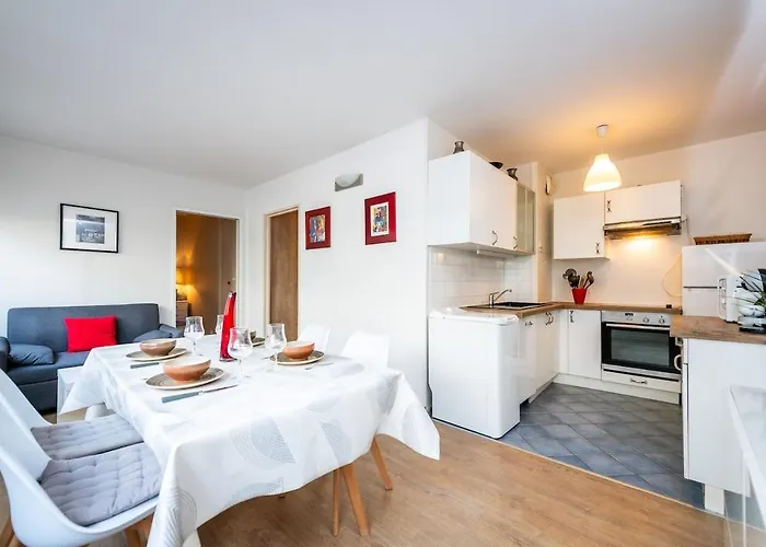 Hall Et Parking Prive * Руан